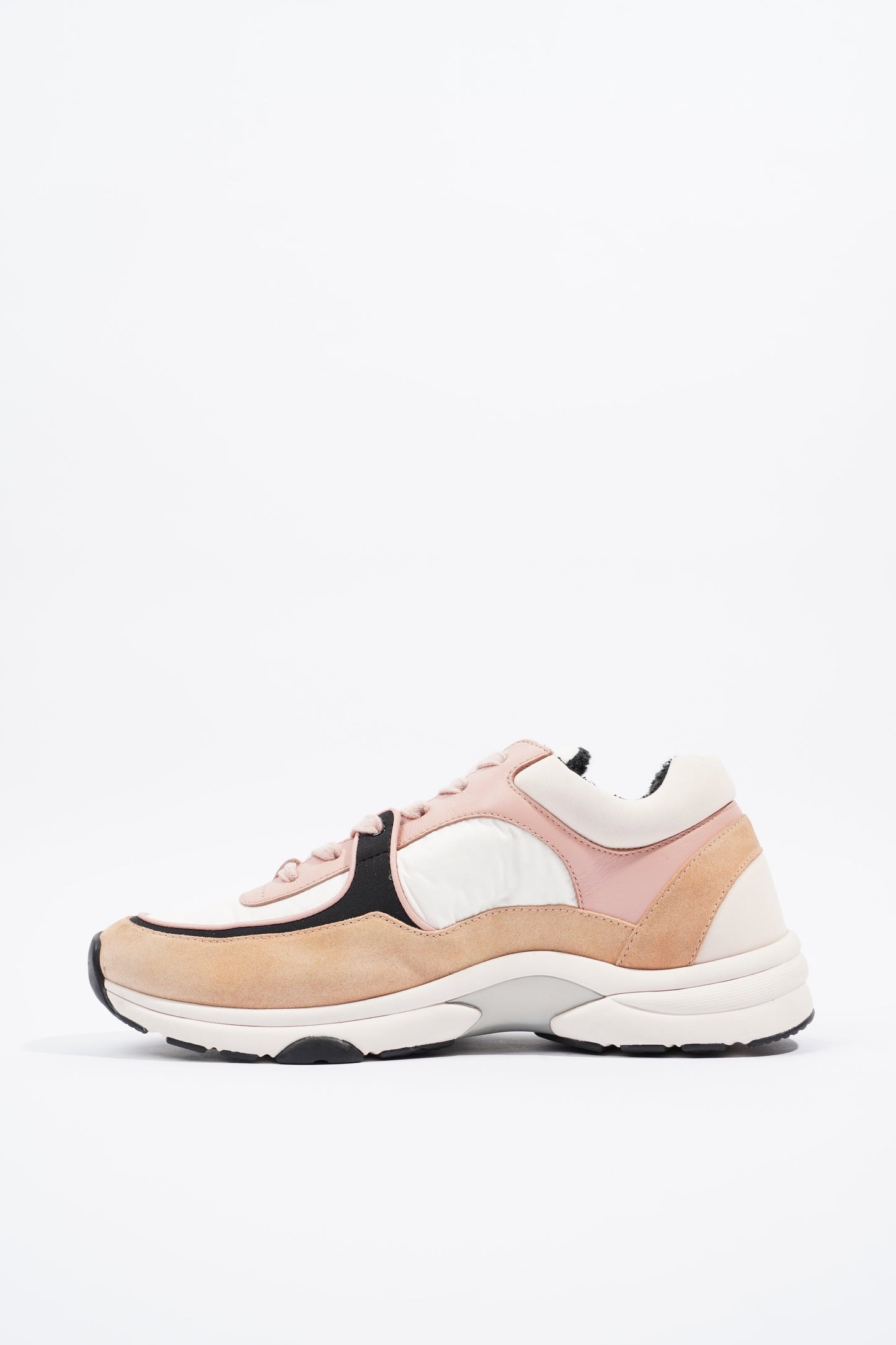 Chanel CC Runner Pink   White   Beige Suede EU 40 UK 7