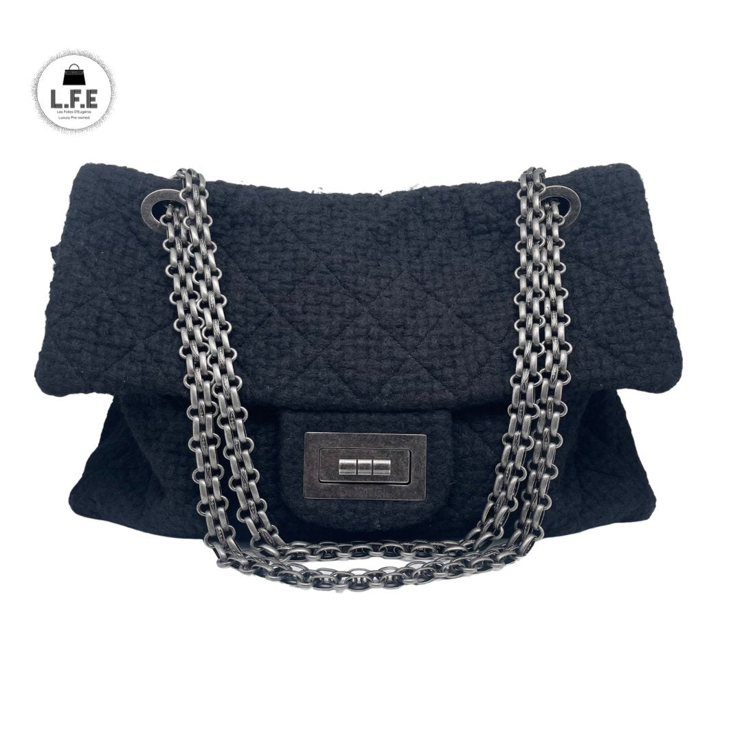 Chanel - Sac 2.55 XXL