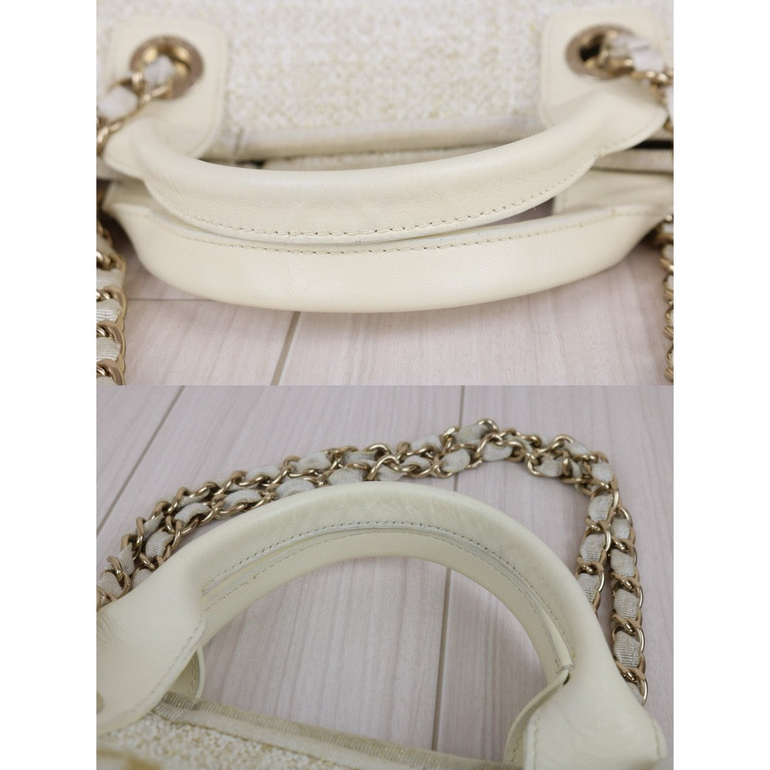 Good ( Rank AB)｜ CHANEL Canvas Tote Bag  White Beige Large Made In 2018-2019 Year｜B25011012