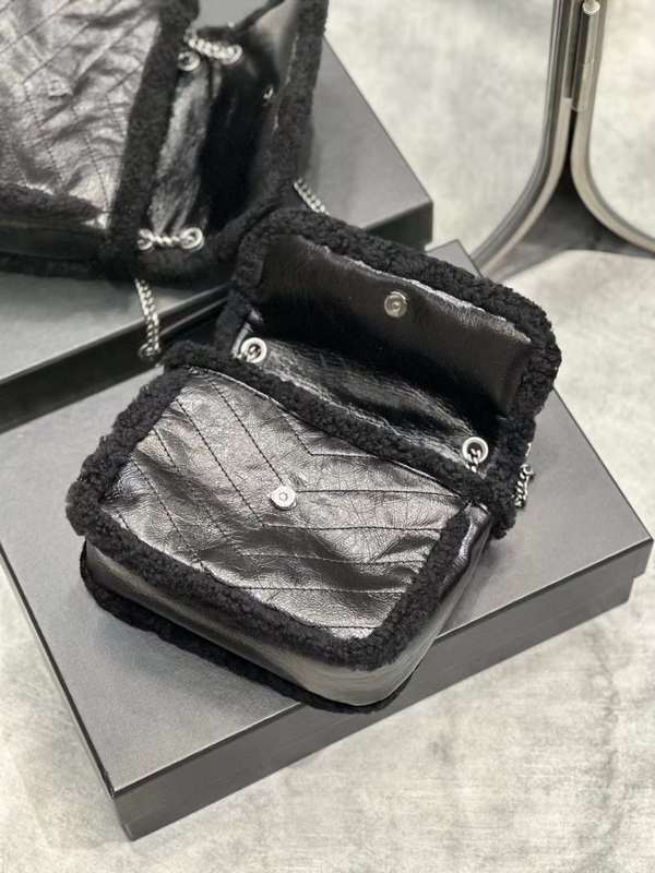 Yves Saint Laurent - Bags - The Wells Bags  534