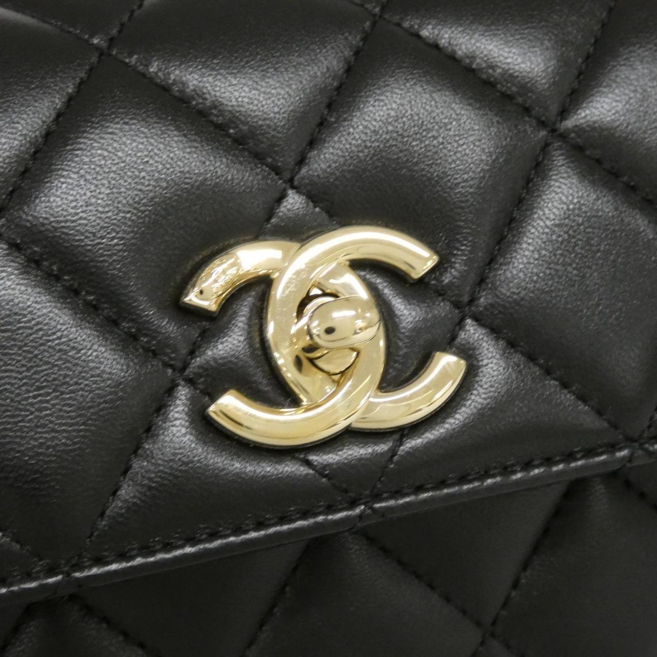 Chanel AS4654 Lambskin Shoulder Bag