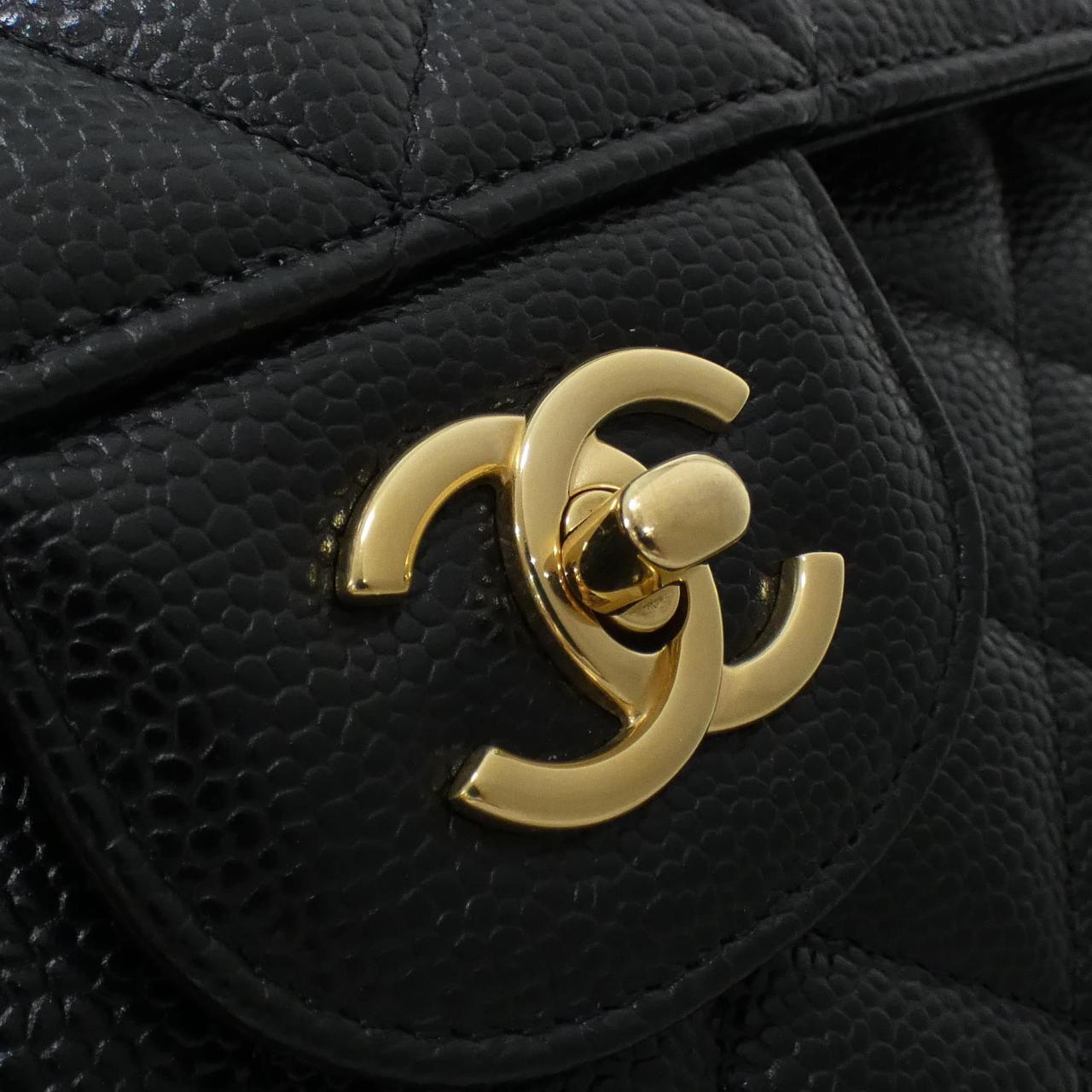 Chanel Caviar Skin Shoulder Bag