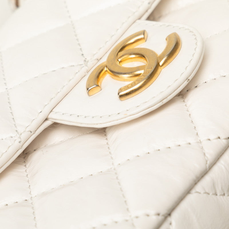 Chanel Matrases Coco  Chain Shoulder Bag White Leather  Chanel