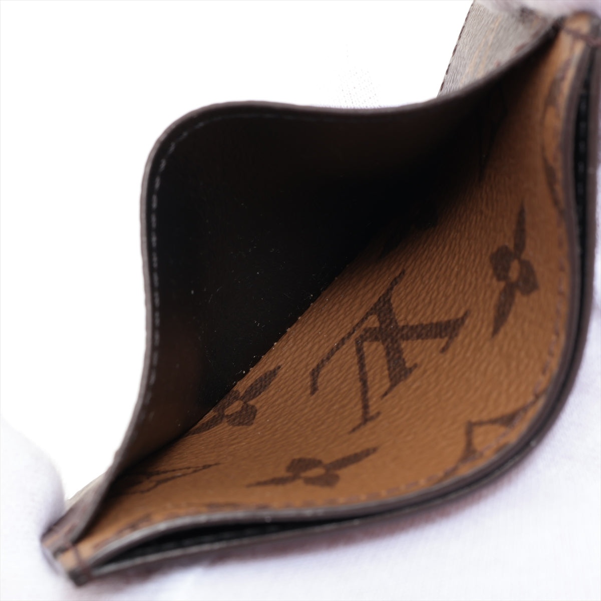 Louis Vuitton Monogram Reversee Porte Jaeger Le Coultre Sample M69161 Camel X Black Passport