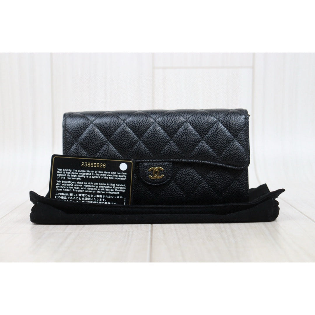 Very Good ( Rank A) ｜CHANEL Caviar Skin Black Long Wallet Made In 2017Year｜25051512