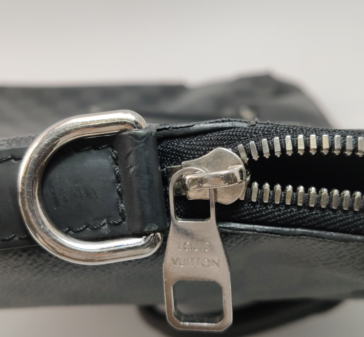 Preloved Louis Vuitton (LV)Porte-Documents Jour bag Black 36cm 250327781122850