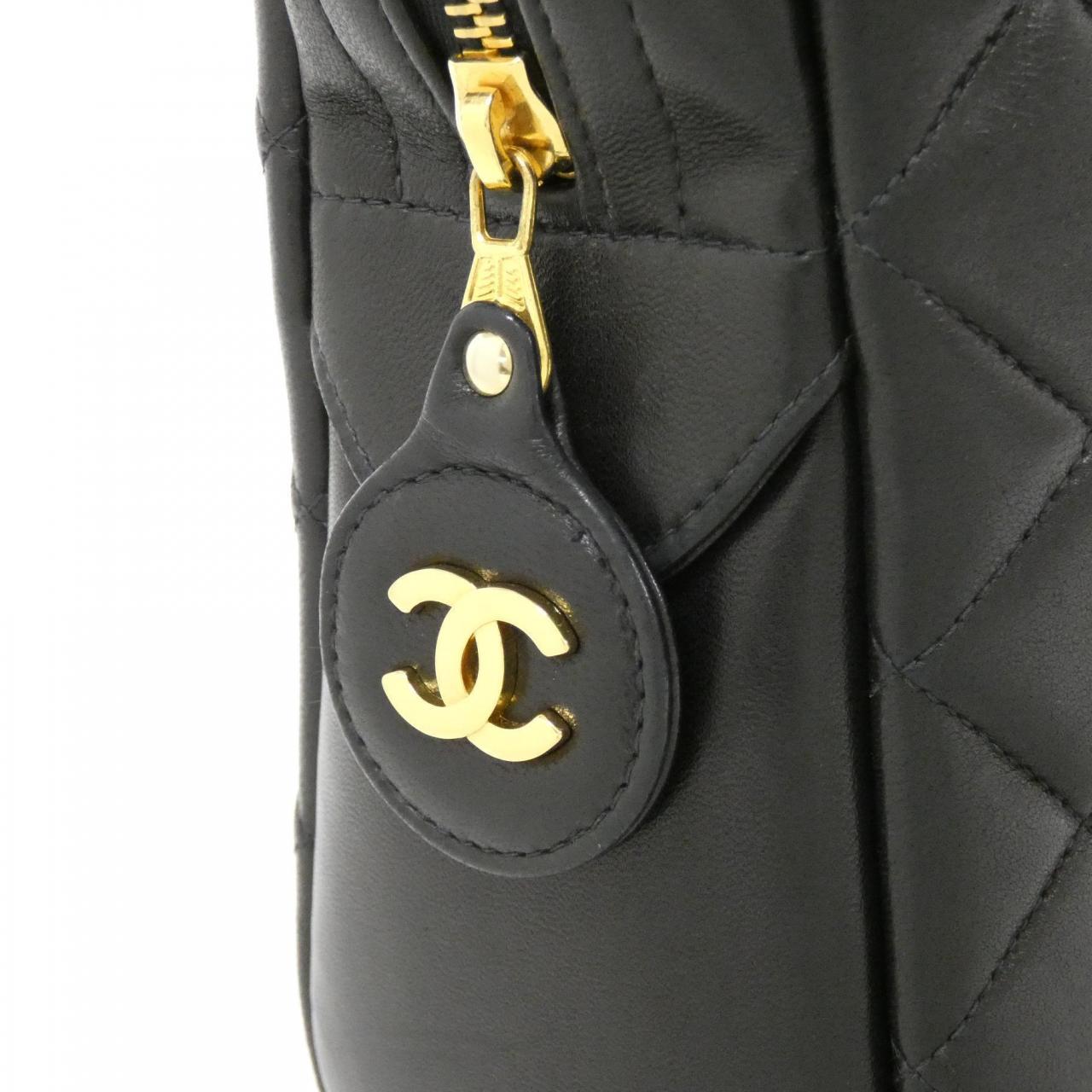 Chanel Lambskin Shoulder Bag