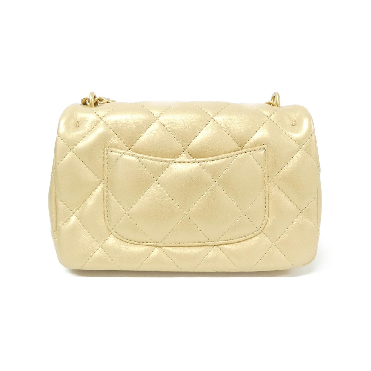 Chanel AS3828 Metallic Lambskin Shoulder Bag