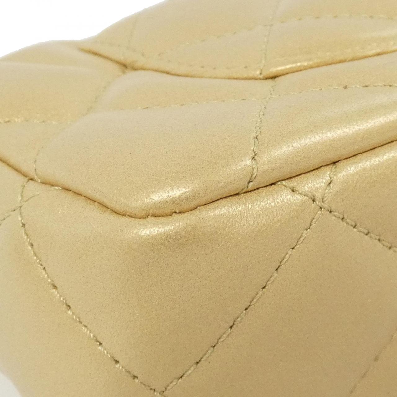 Chanel AS3828 Metallic Lambskin Shoulder Bag