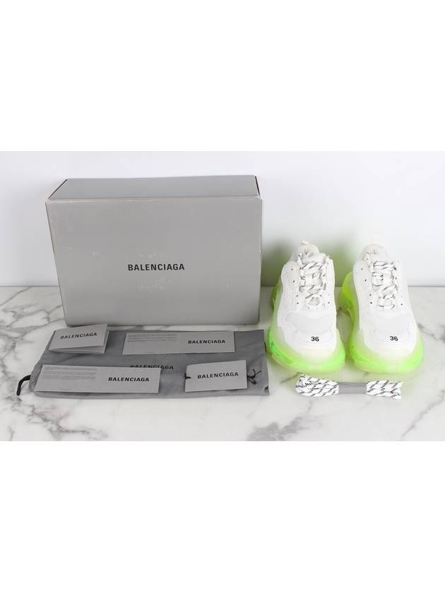 Luxury Balenciaga  Triple S Neon 36 230