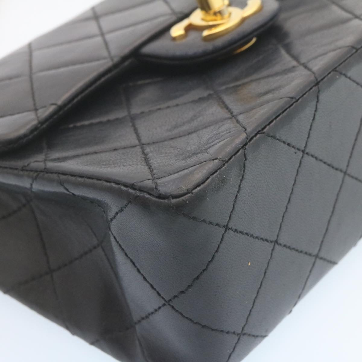Top Quality Chanel Mini Matelasse Chain New Shoulder Bag Lamb Skin Black Gold Auth 28471A