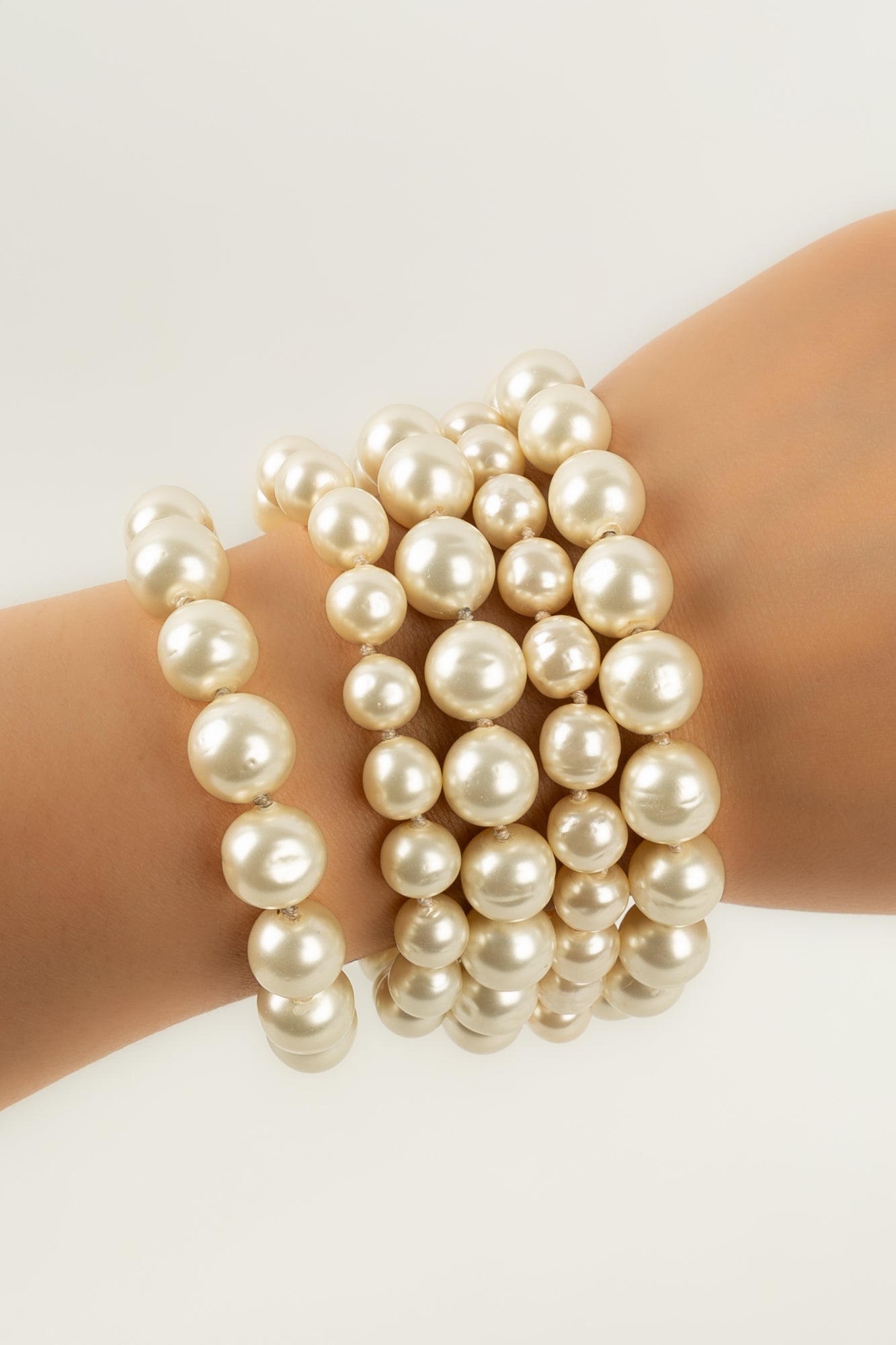 Bracelet de perles nacrées Chanel