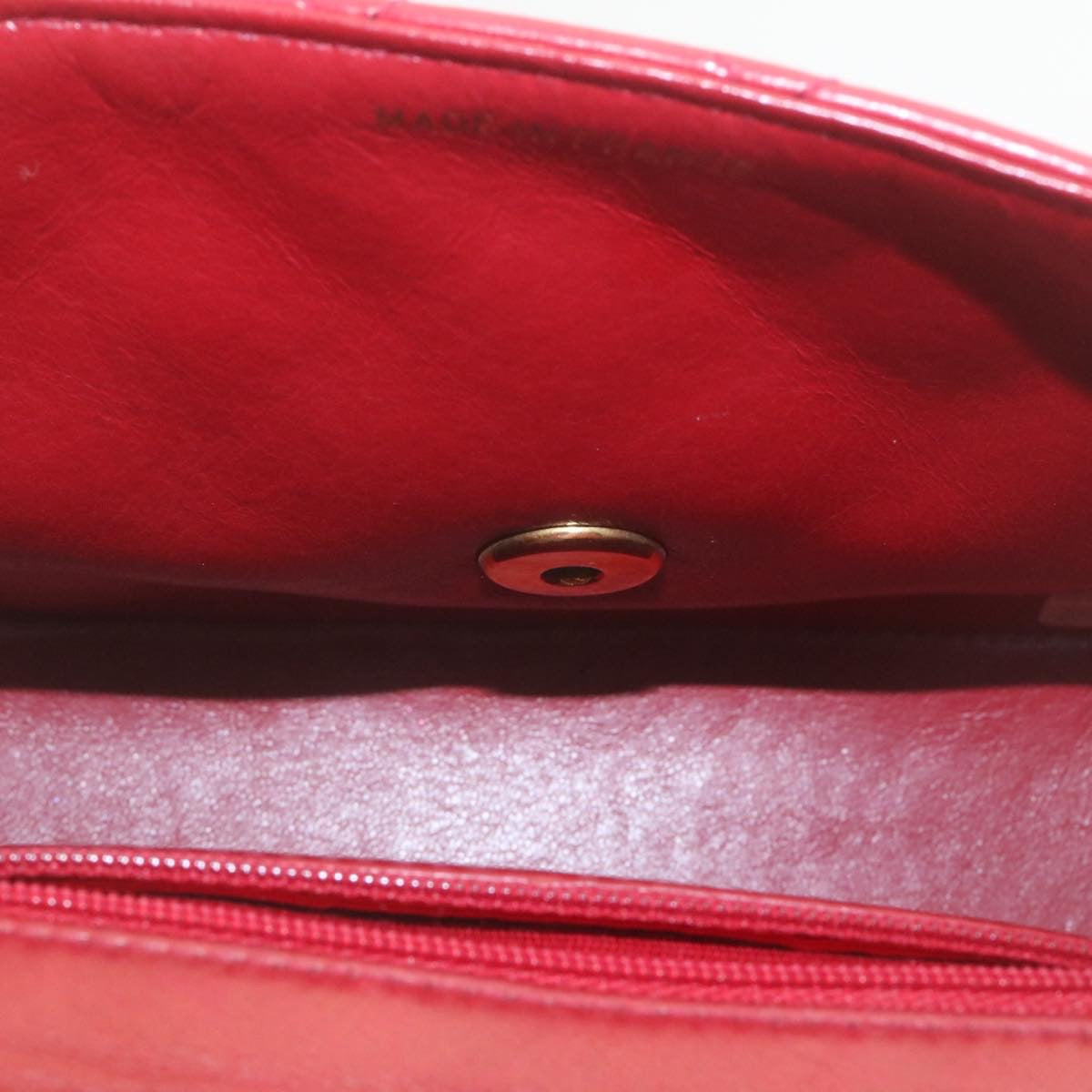 Top Quality Chanel Matelasse Chain New Shoulder Bag Lamb Skin Turn Lock Red CC Auth 28661A