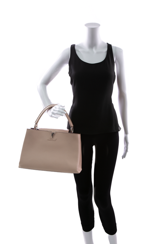 Capucines MM Bag