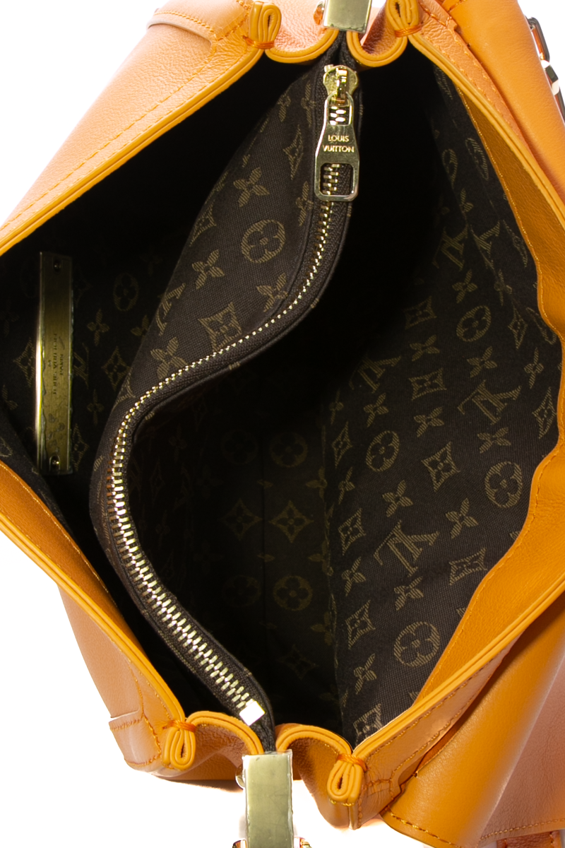 Soft Dauphine MM Bag