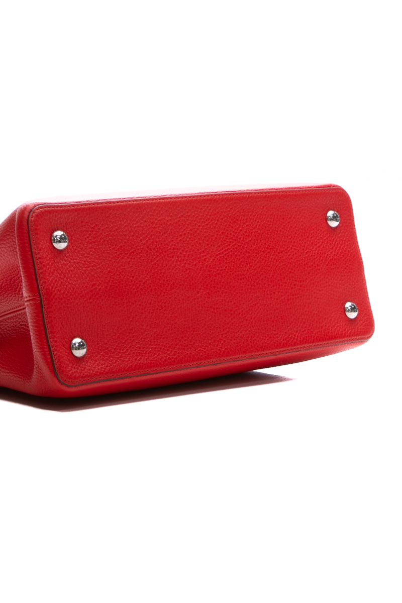 Capucines MM Bag