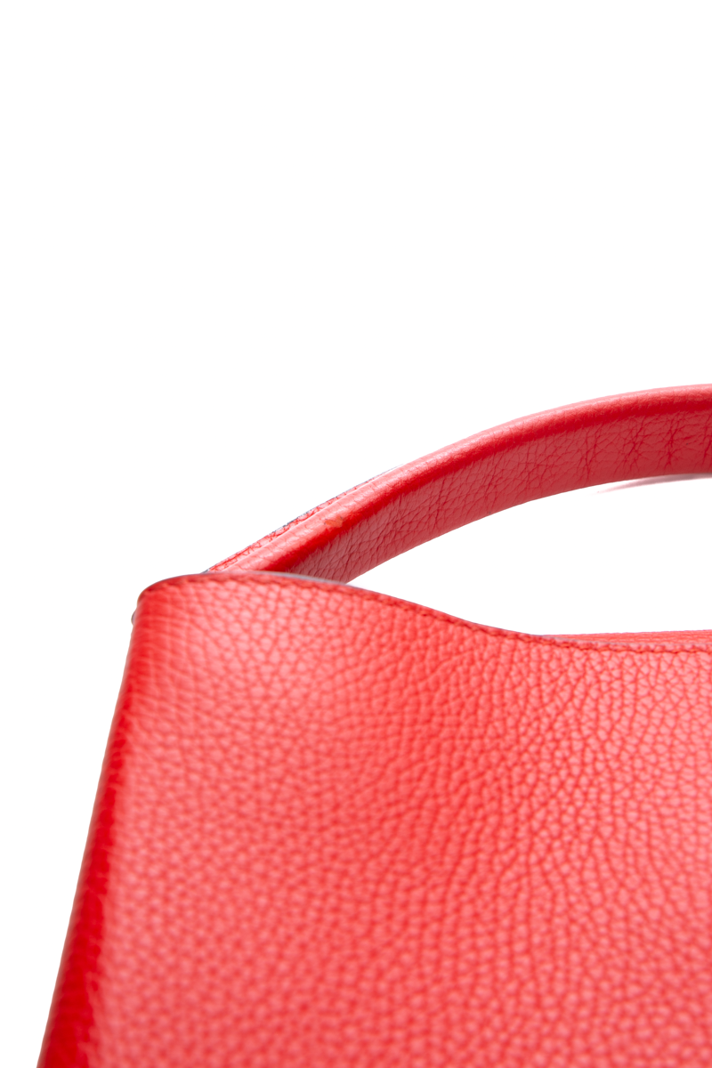 Capucines MM Bag