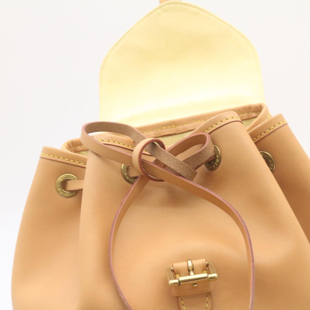 LOUIS VUITTON Nomad Leather Montsouris MM ShoulderBag SP order Beige Auth 28931A