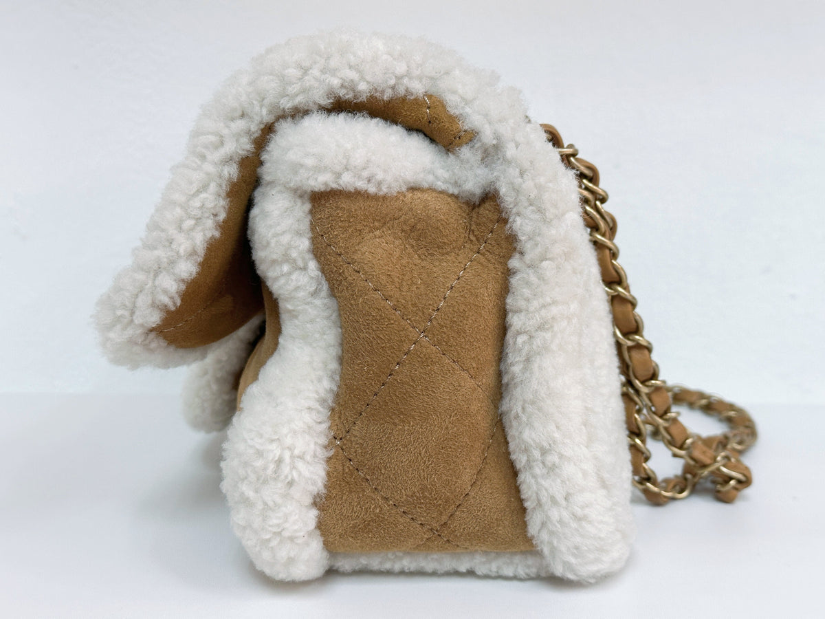 Chanel Medium Shearling Coco Neige Flap  holo card 264