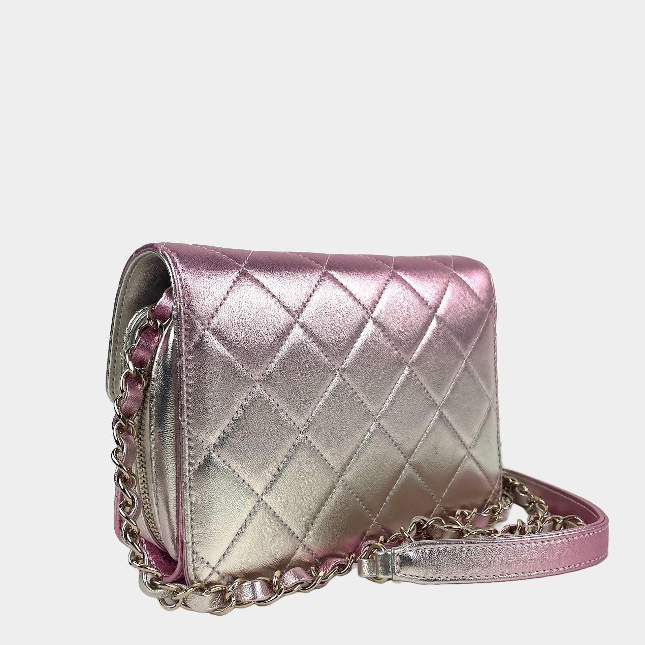 CHANEL 2021 Metallic Lambskin Like A Wallet Flap Golden Pink