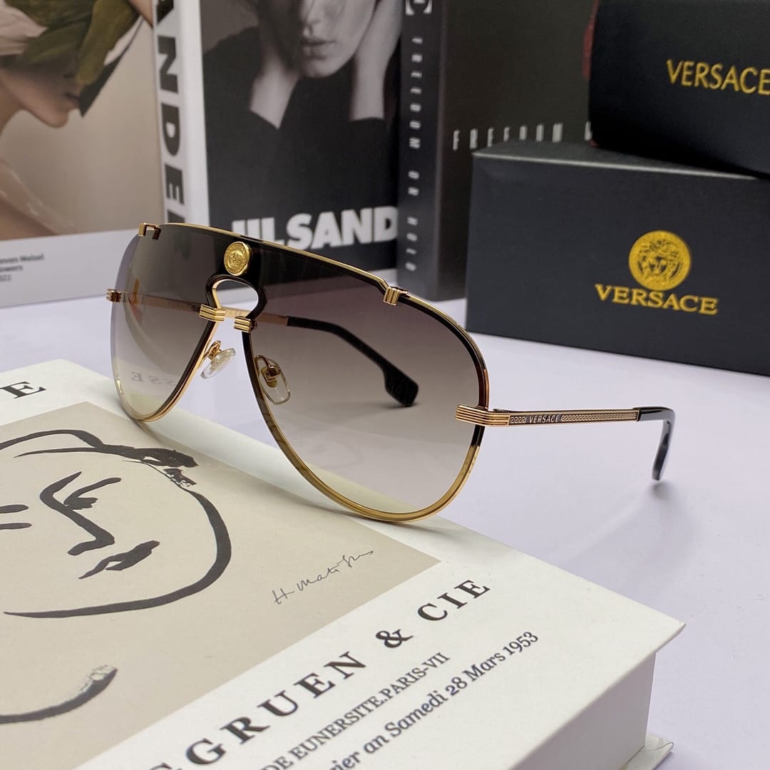 Versace Sunglasses Ve2243