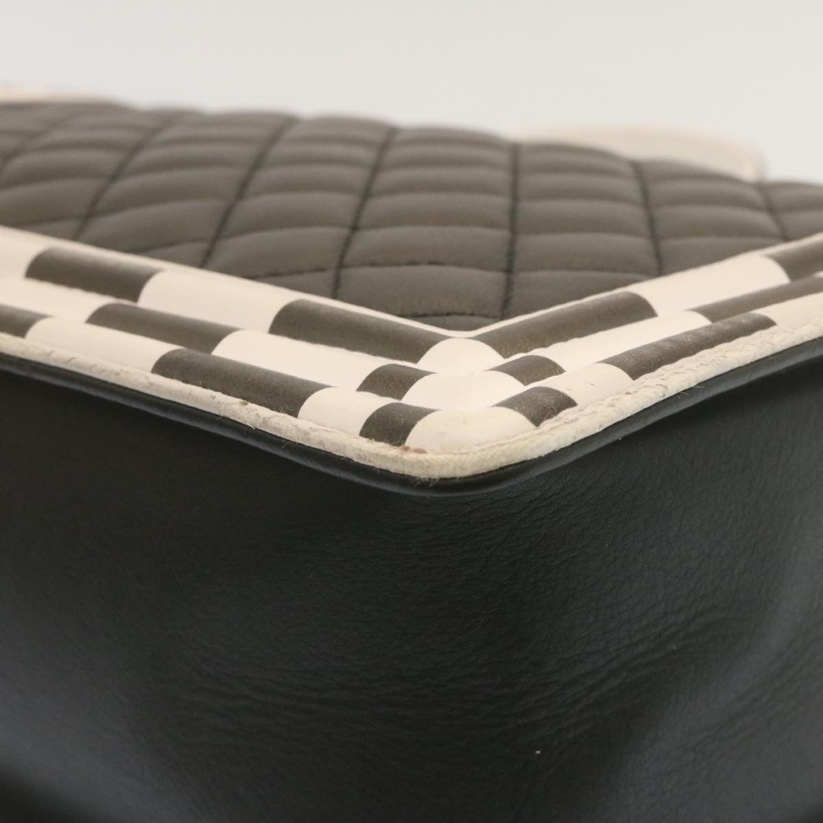Top Quality Chanel Matelasse Boy  Chain Shoulder Bag Lamb Skin Black CC Auth 29190A