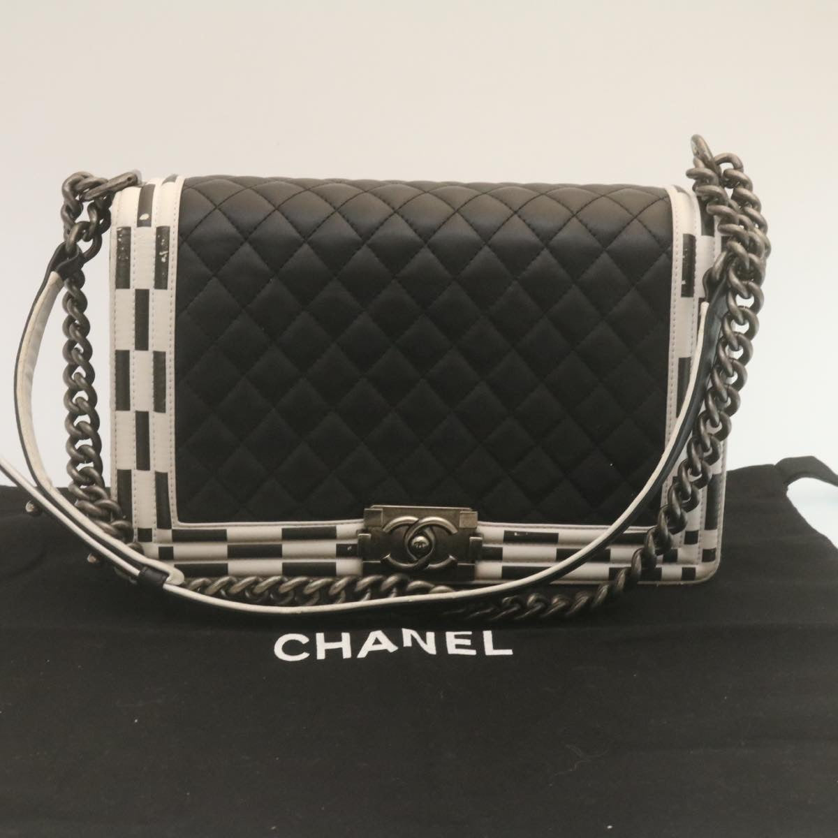 Top Quality Chanel Matelasse Boy  Chain Shoulder Bag Lamb Skin Black CC Auth 29190A