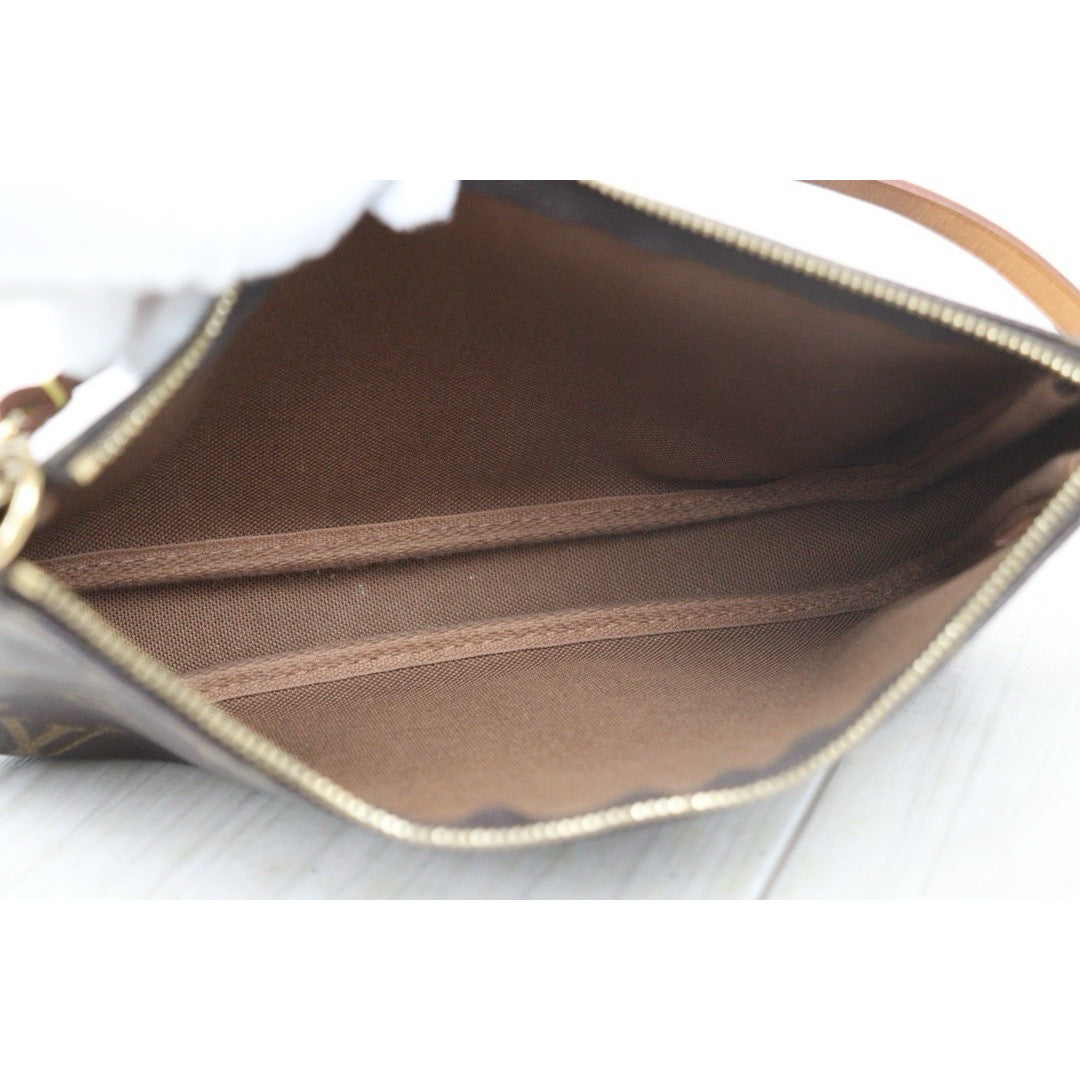 Good ( Rank AB) ｜ LV Monogram Pochette Accessoires Vintage Model｜24091804