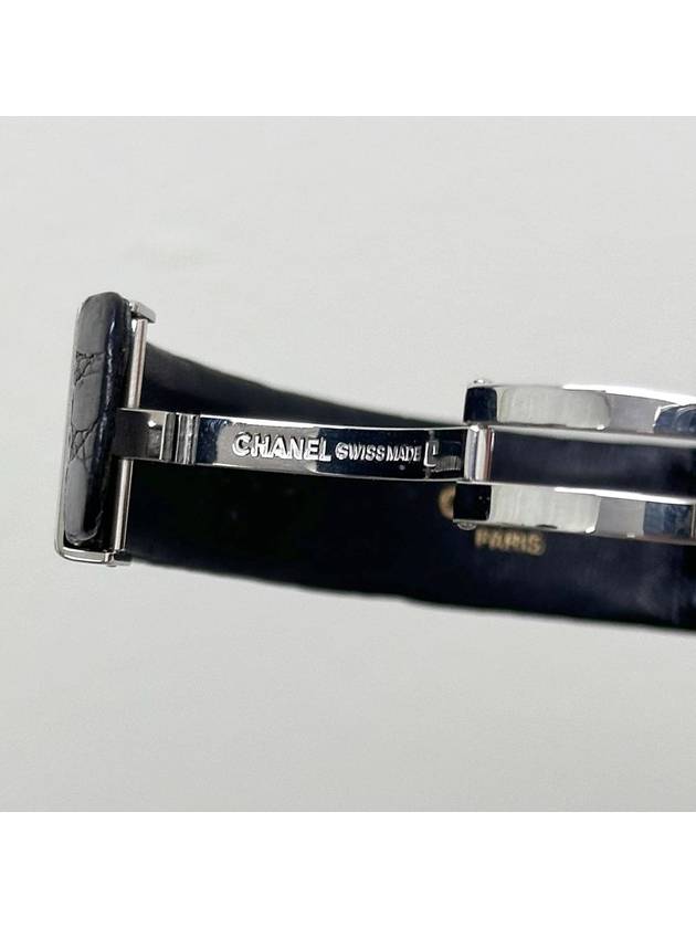 Matrace Black Quartz Watch 4VCHC33427 Chanel