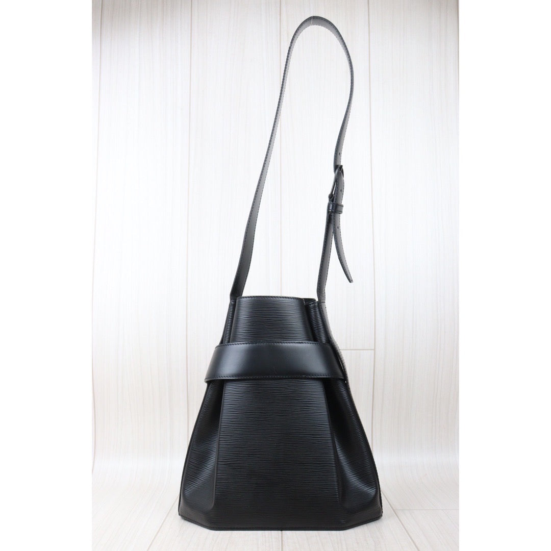 Rank A ｜ LV Epi Sack de Paul Shoulder Bag｜24062709