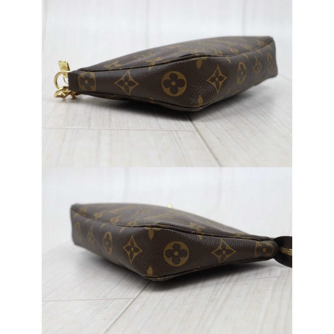 Very Good ( Rank A) ｜ LV Monogram Pochette Accessoires ｜25052211