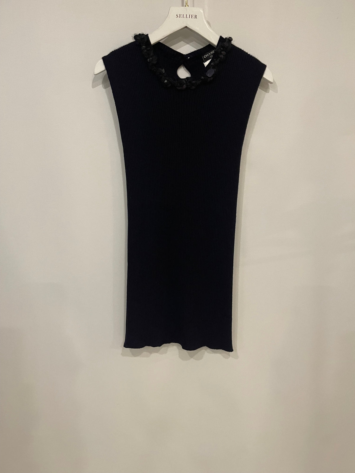 Chanel Purple Cashmere Silk Blend Sleeveless Top with Stone-Embellished Collar Size FR 40 (UK 12)