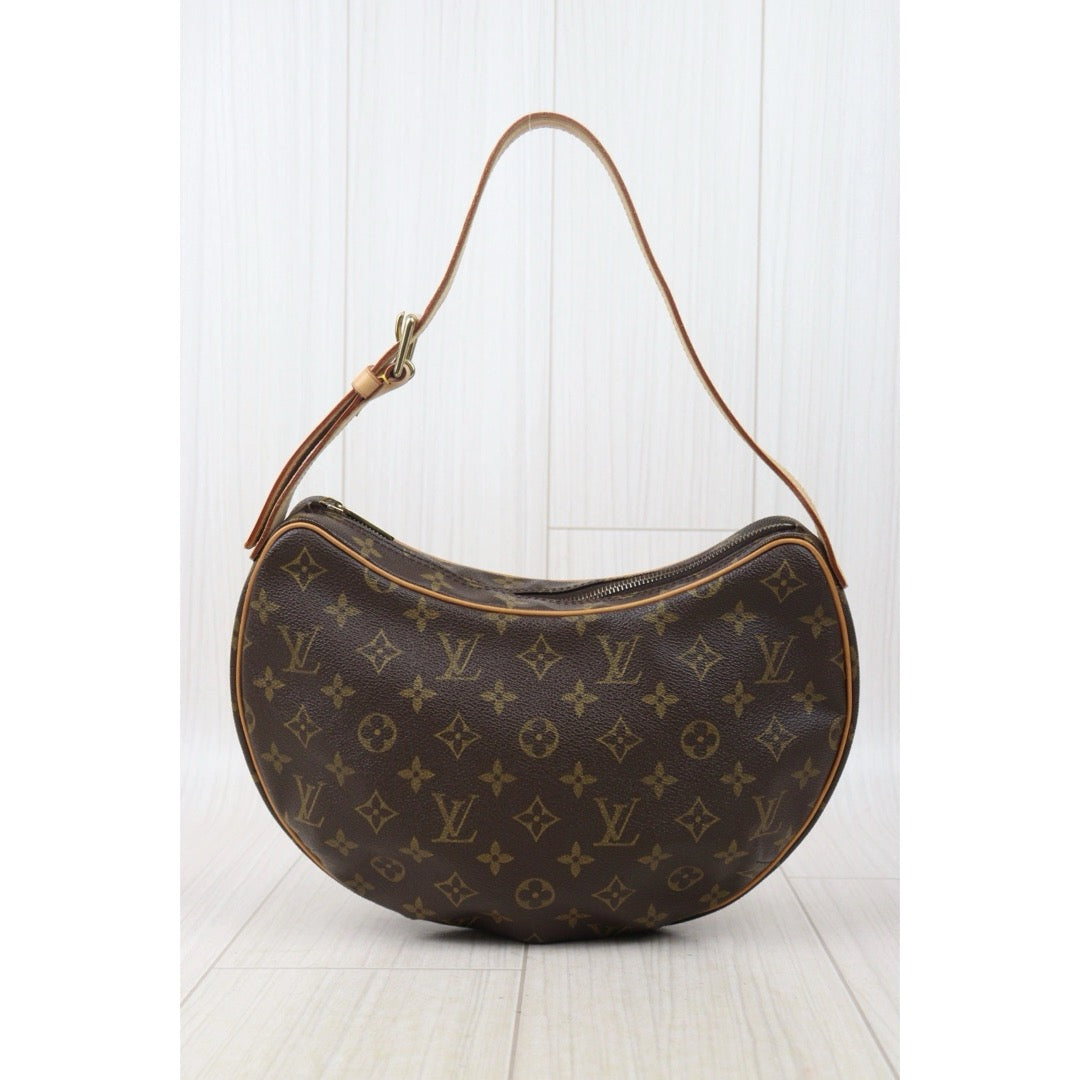 Very Good ( Rank A)｜LV Monogram Pochette Croissant MM Shoulder Bag｜24101003