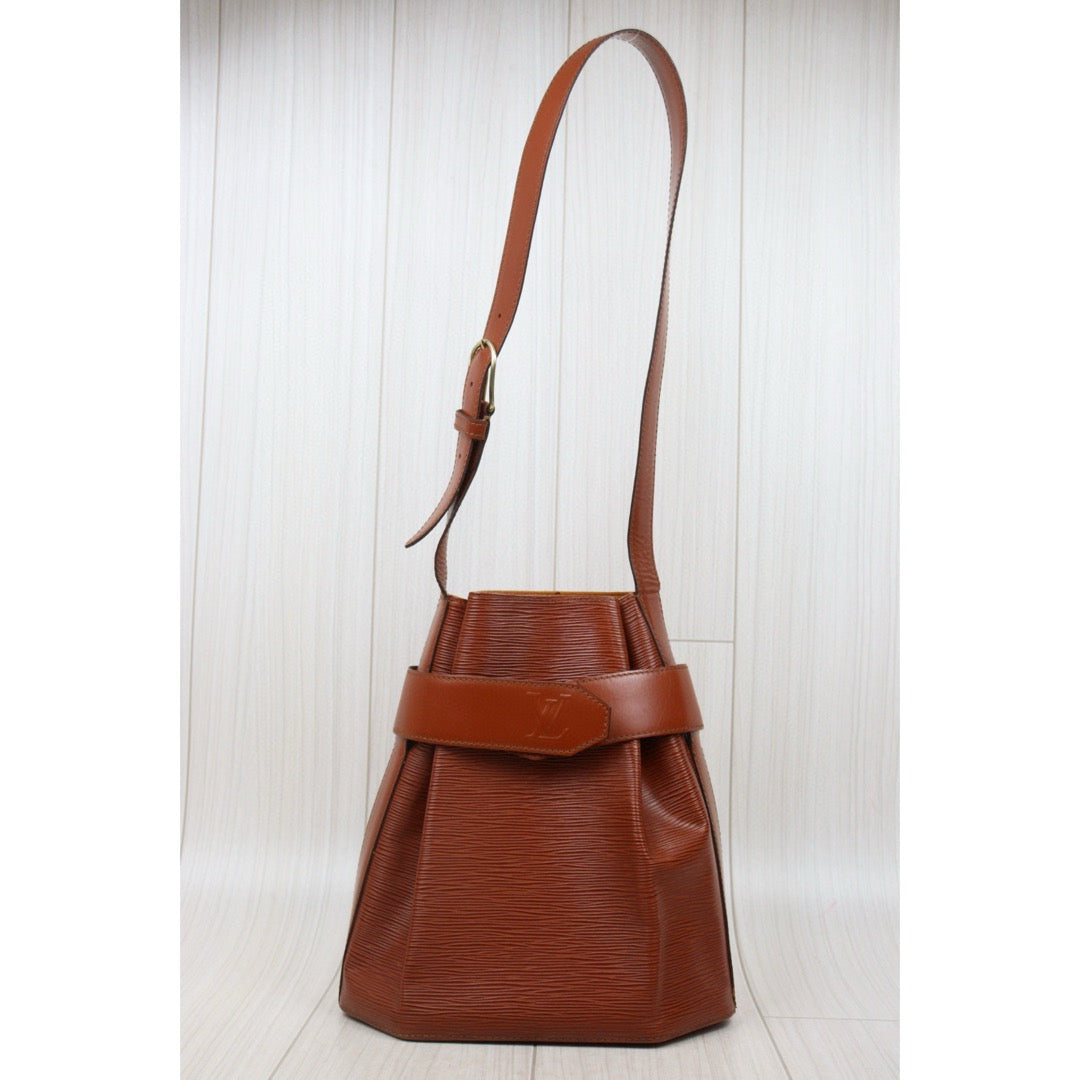 Good ( Rank AB)｜ LV Epi Sack de Paul Shoulder Bag Brown｜25031307