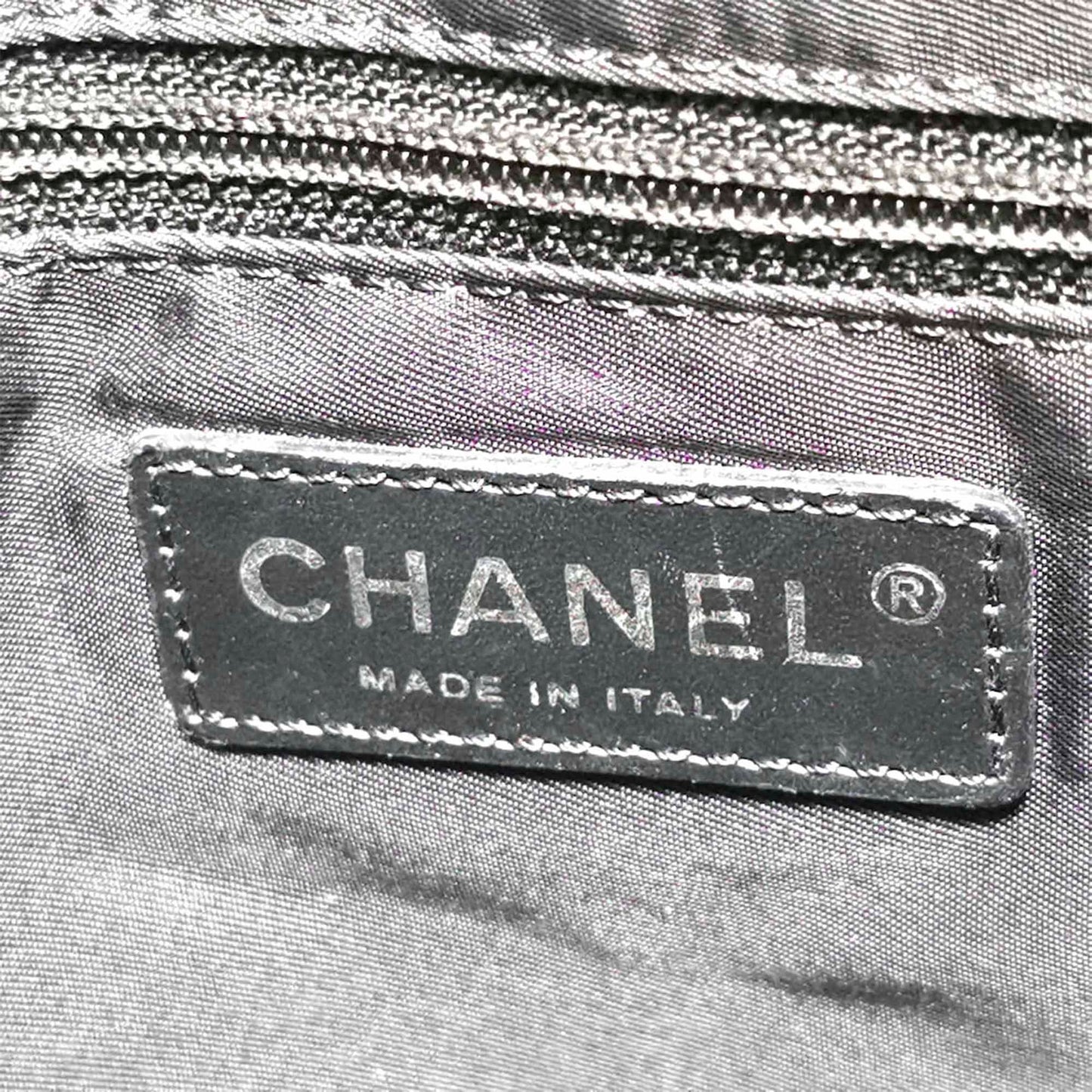 New Travel Line Canvas Tote Bag Black