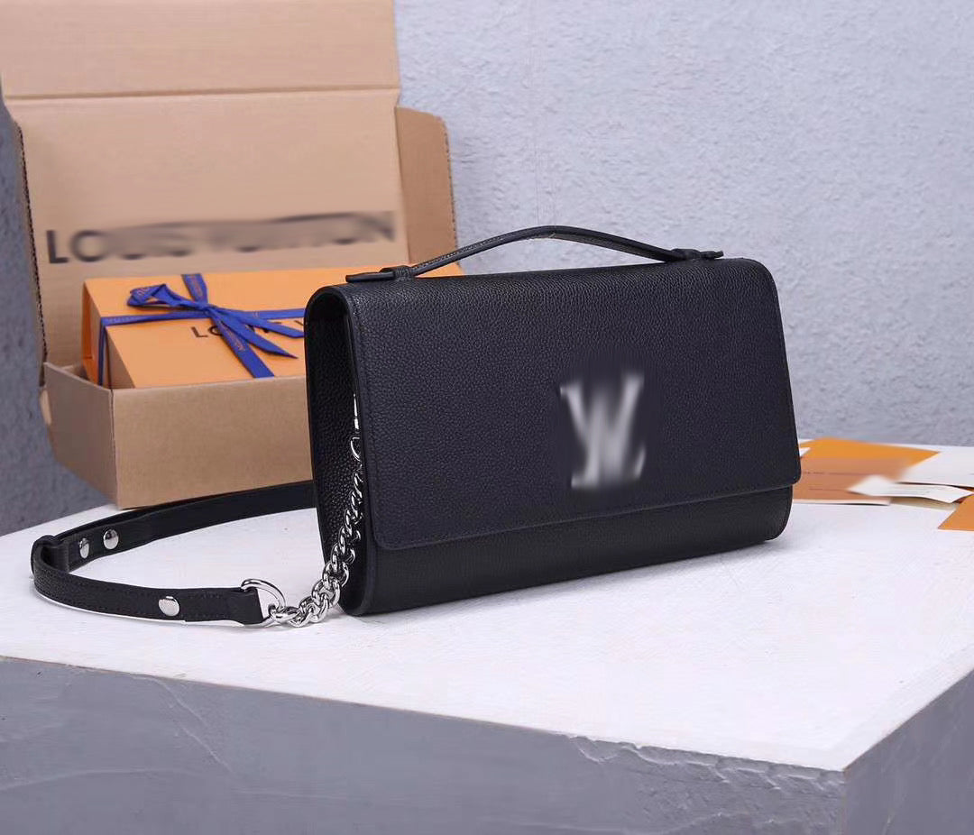 LB093  9.25x6.3x2.17inch