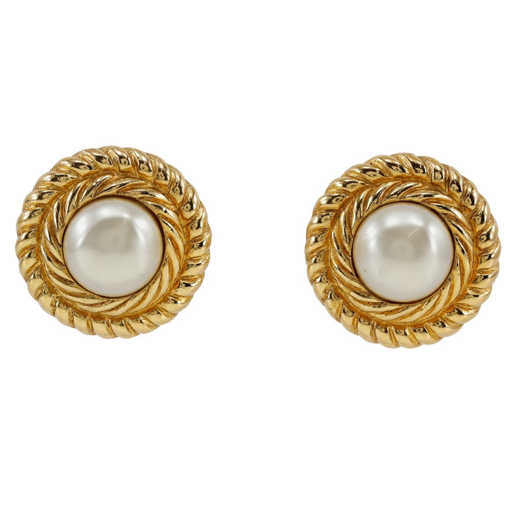 Chanel Chanel Earring G   False Pearl French Made  37.9g  【Classic】 A Ranked Earring