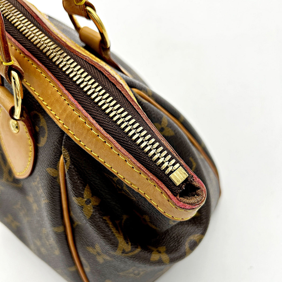 Louis Vuitton Tivoli PM Monogram Canvas HandBag LA6272