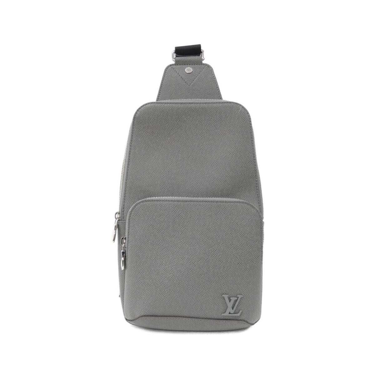 Louis Vuitton Taiga Avenue M30801 Shoulder Bag