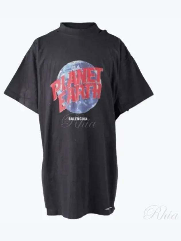 Luxury Balenciaga  Planet Earth Oversized Short Sleeve T-Shirt Black
