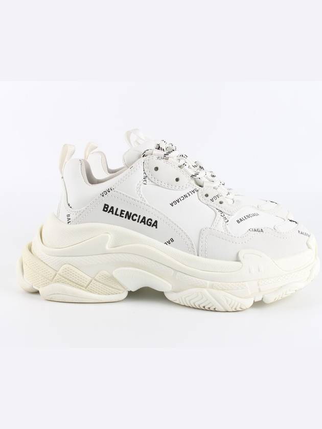 Luxury Balenciaga  Triple S Multi Logo White 36 230