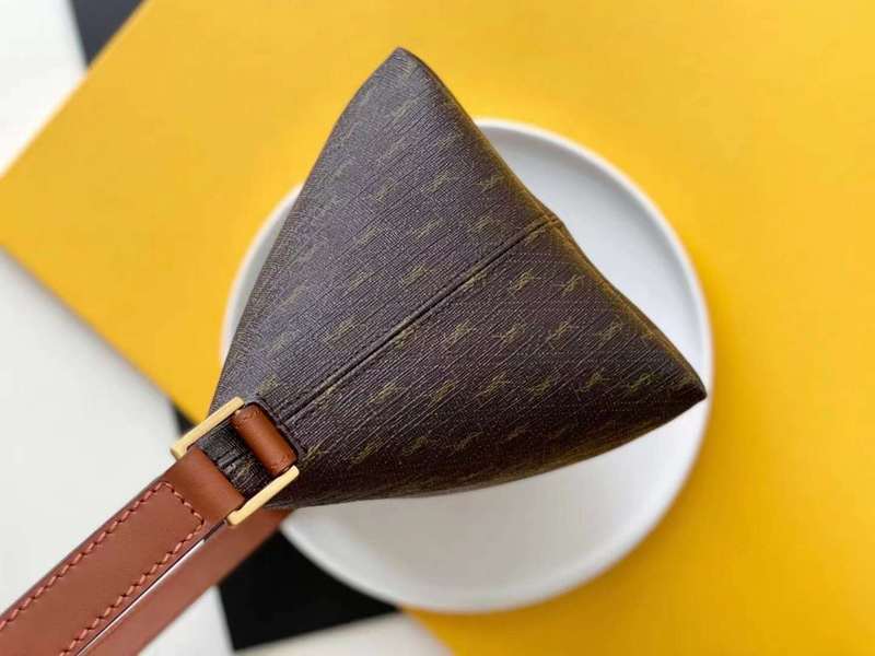 Yves Saint Laurent - Bags - The Wells Bags  200