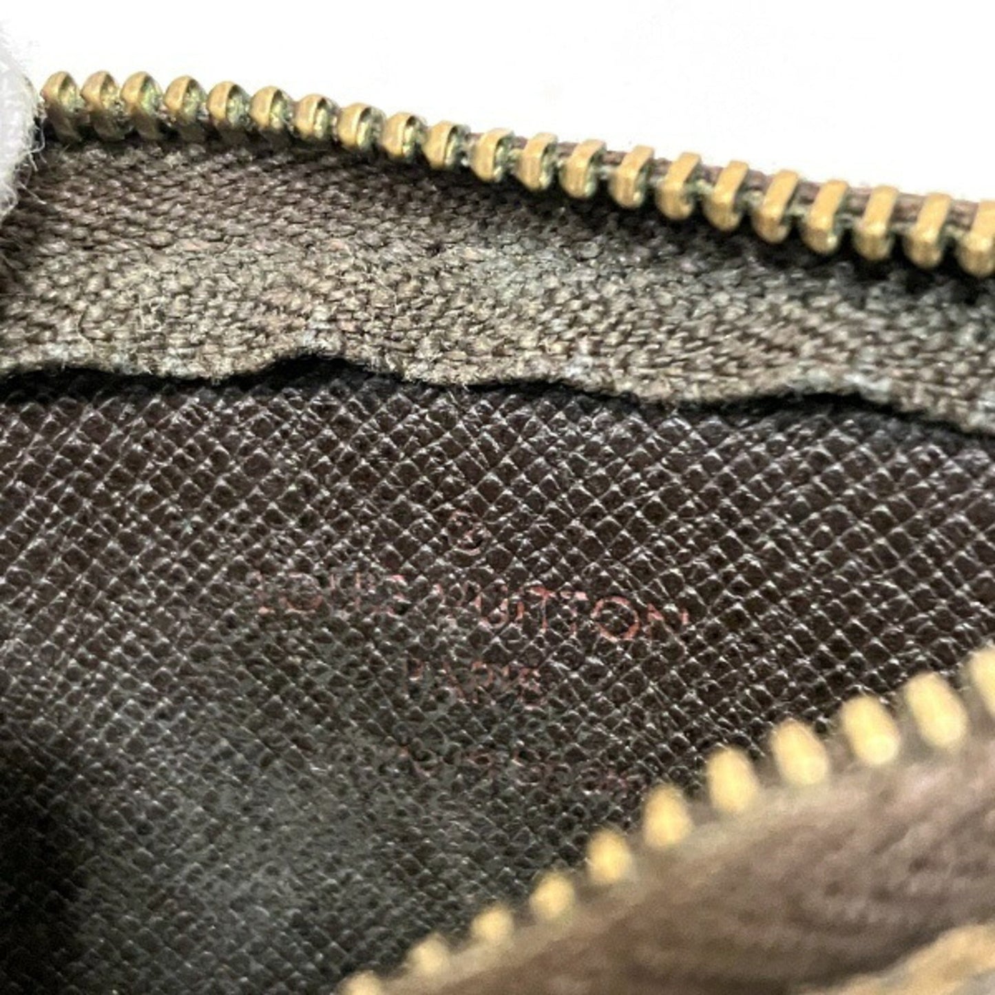 Louis Vuitton Damier  Coin Purse/Coin Case