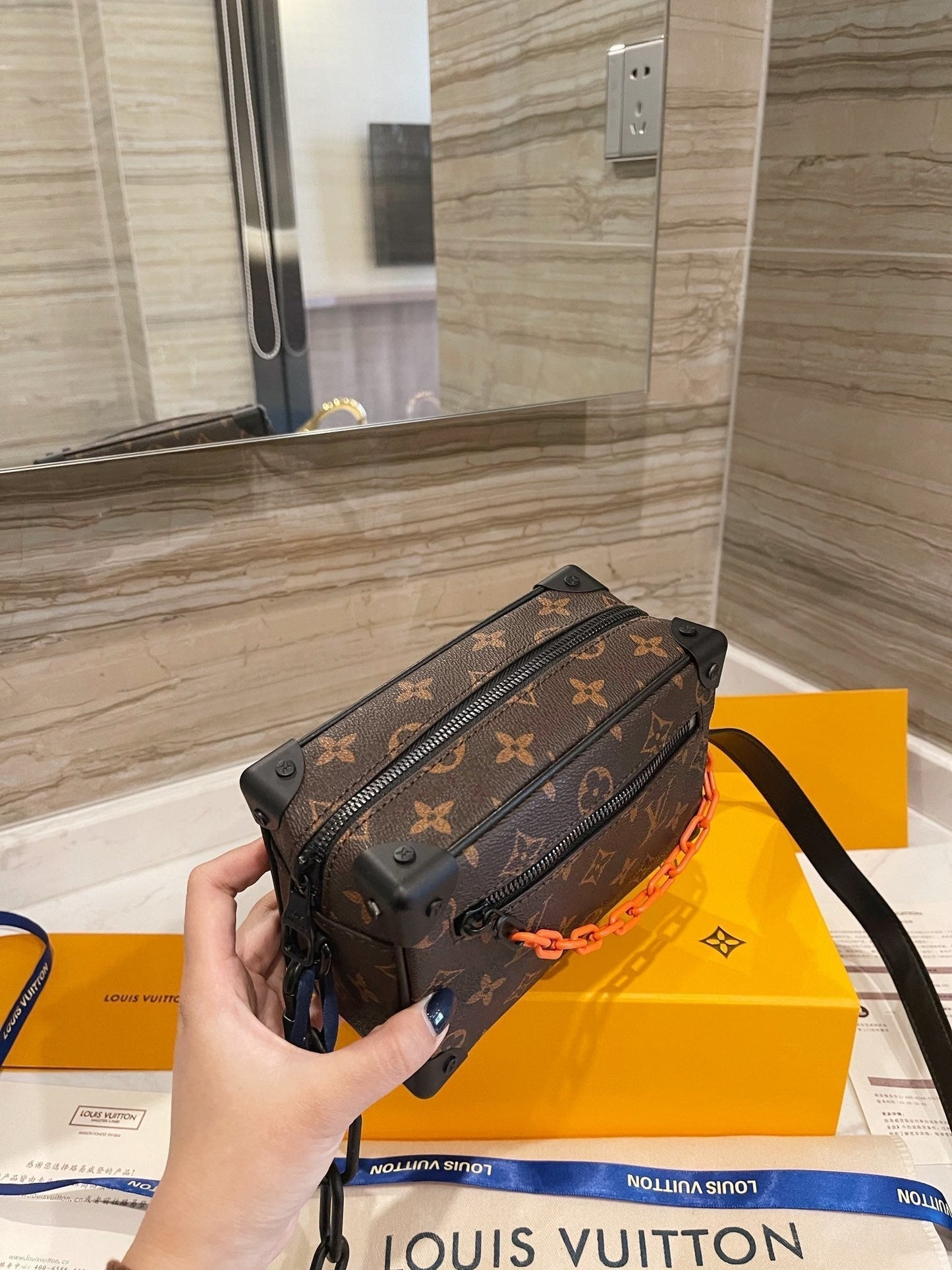 Designer Handbags Louis Vuitton 087