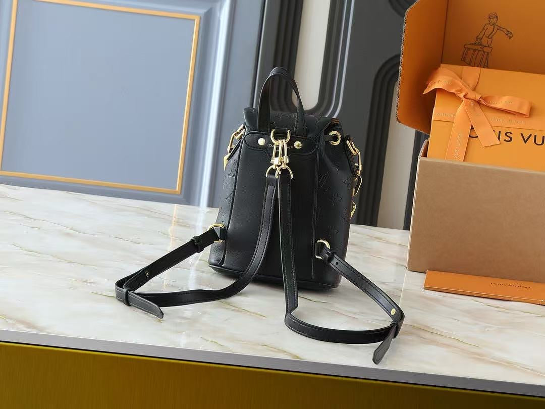 LB1269 Coussin Backpack Mini / 5.9 x 7.9 x 3 inches