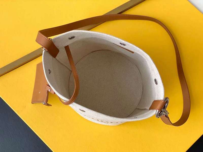Yves Saint Laurent - Bags - The Wells Bags  159