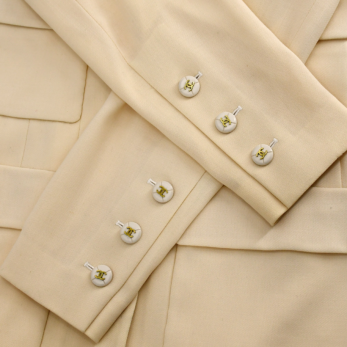 Chanel Spring 1995 Single Breasted Jacket #40