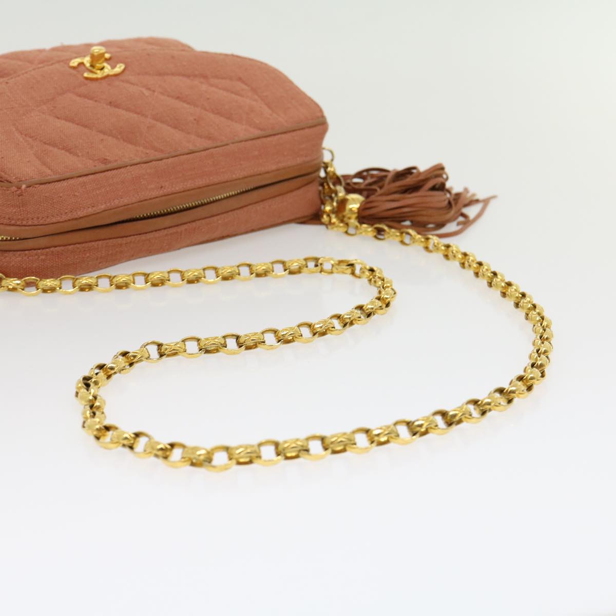 Top Quality Chanel Diana Turn Lock Chain Shoulder Bag Linen Fringe Pink CC Auth 30153A