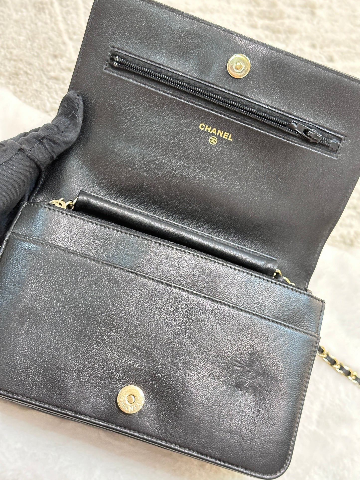 Chanel V Stitch Calfskin Chain wallet Black GHW