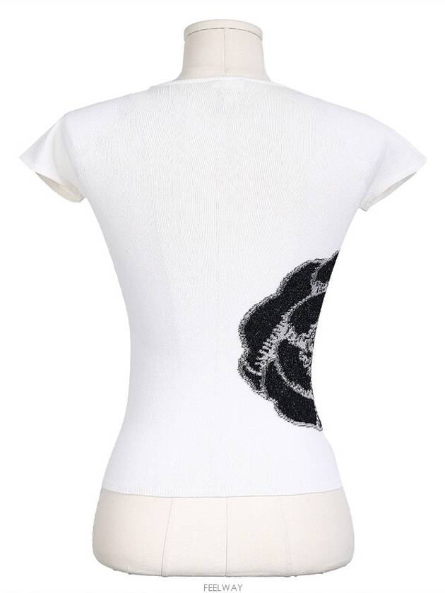 women short sleeve t shirt Chanel